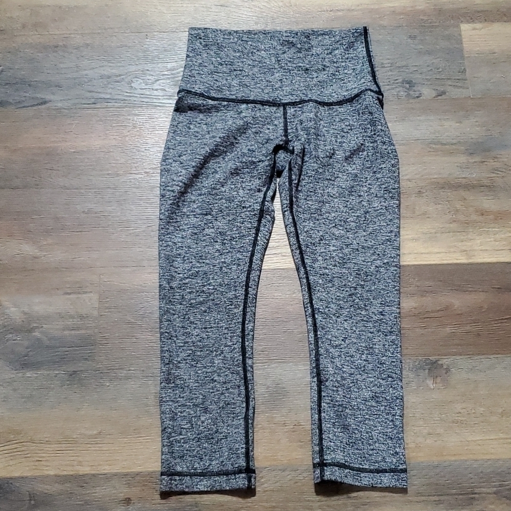 Lululemon crop legging space dye grey black euc